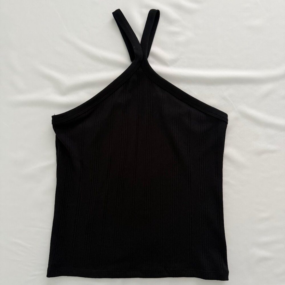 a.n.a. Black Crossover Halter Top Size L - Picture 5 of 7